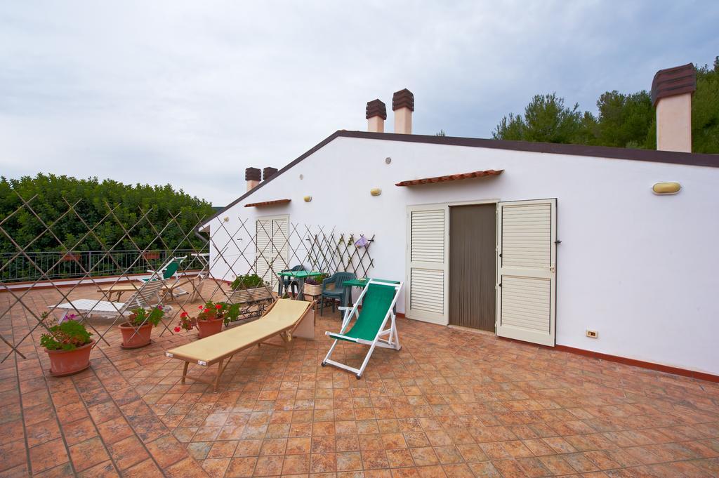 B&B La Scapola Mattinata Exterior foto
